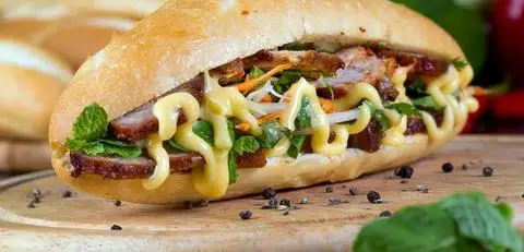 Hình ảnh Bánh Mì Phượng Hoàng - Tô Ngọc Vân