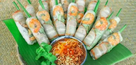 Hình ảnh Cuốn 57 - Ăn Vặt & Trà Sữa - Nguyễn Cửu Vân