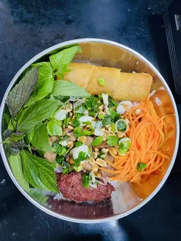 Hình ảnh Bún Thịt Nướng Kiều Bảo - Lê Trọng Tấn