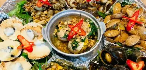 Hình ảnh Ốc Nhung - Đường Số 15