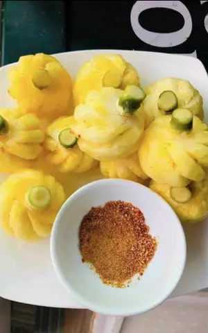 Hình ảnh Ăn Vặt & Trái Cây Tươi - Cách Mạng Tháng 8