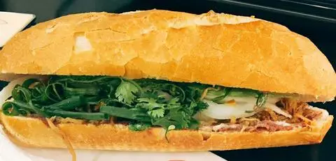Hình ảnh Cát Tiên - Bánh Mì Gà
