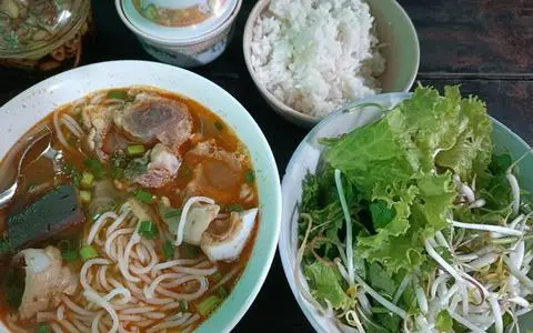 Hình ảnh Bún Bò Cơm Nguội