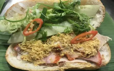Hình ảnh Xôi - Bánh Mì Cột Điện