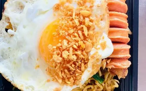 Hình ảnh Lan Mập - Mì Trộn Indo - Nguyễn Văn Cừ