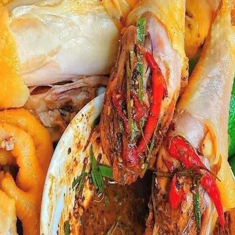Hình ảnh Tiên Tiên - Gà Ri Ủ Muối Nhà Làm - Tân Hòa Đông
