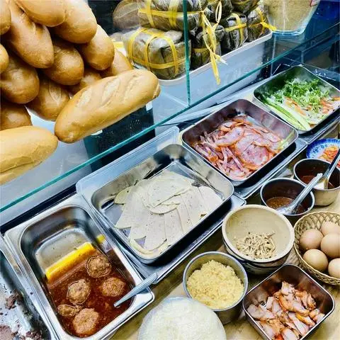 Hình ảnh Bánh Mì Ngân - Bánh Mì & Trà - Quang Trung