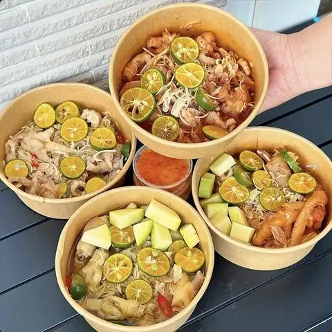 Hình ảnh Tiệm Nhà Mơ - Chân Gà Sốt Thái - Dương Quảng Hàm 