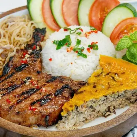 Hình ảnh Cơm Tấm Lục - Tám Danh