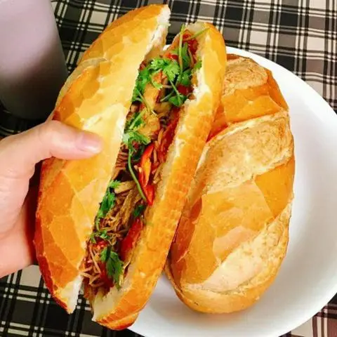Hình ảnh Bánh Mì Bì - Ổ Dài & Ổ Cóc - Chung Cư Ấn Quang