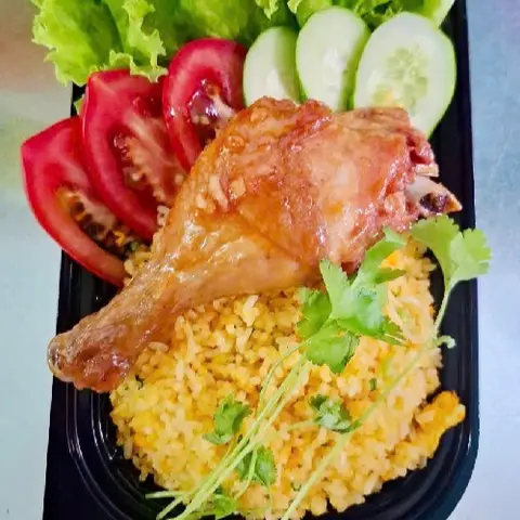Hình ảnh Cô Ba - Cơm Chiên, Nui Xào & Mì Xào - Tân Sơn Nhì