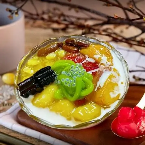 Hình ảnh Chè Thái Cô Xuân - Nơ Trang Long