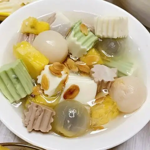 Hình ảnh Khúc Bạch Ms Liên - Phùng Văn Cung