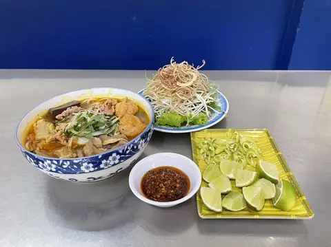 Hình ảnh Bún Bò Sông Hương - Tây Thạnh