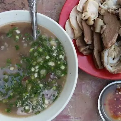 Hình ảnh Quán 42T1 - Cháo Lòng Má Heo & Bò Lá Lốt - Đường T1