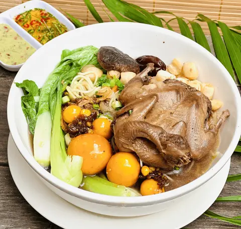 Hình ảnh Quán Mì Tiềm Chim Cút - Điện Biên Phủ