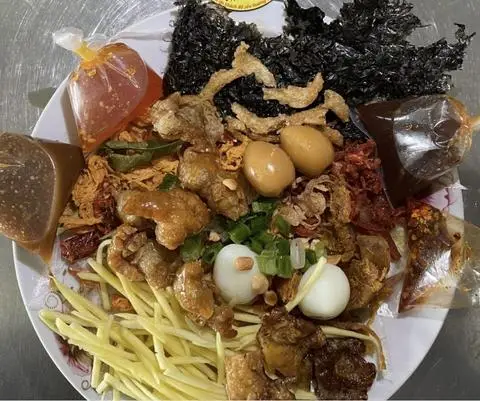 Hình ảnh Bánh Tráng Trộn A Lâm - 117 Huỳnh Văn Bánh