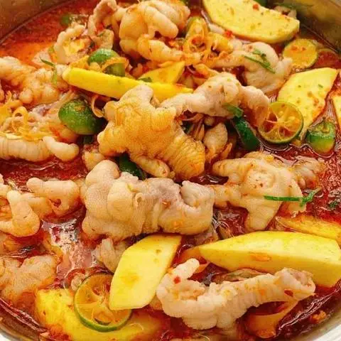 Hình ảnh Thích Gà - Chân Gà Sốt Thái - Đường Số 19