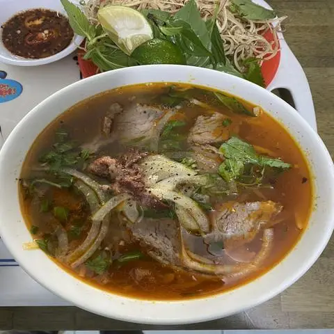 Hình ảnh Oanh Bún Bò & Bò Kho - Lê Văn Lương