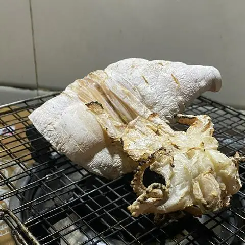 Hình ảnh Mực Nướng - Hàu Nướng - Miếu Đầm