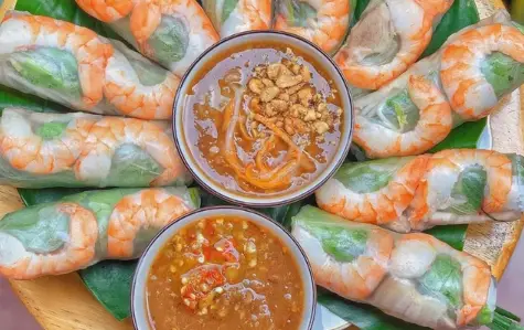 Hình ảnh Gỏi Cuốn Cô Phượng - Gỏi Cuốn & Súp Cua - Nguyễn Văn Linh