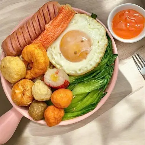 Hình ảnh Mì Trộn Indomie Châu Food - Tôn Đản
