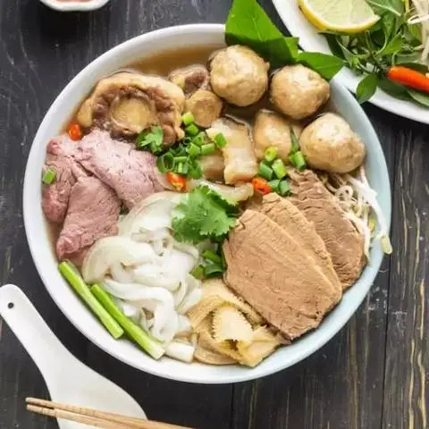 Hình ảnh Phở Minh Quân - Nguyễn Văn Quá
