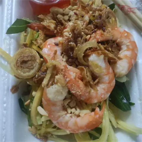 Hình ảnh Ngân Ngân 195 - Gỏi Cuốn, Bò Bía & Bún Nem Nướng - Đường Số 1