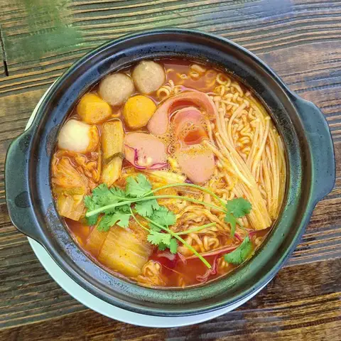 Hình ảnh Khang Hí - Song Hành