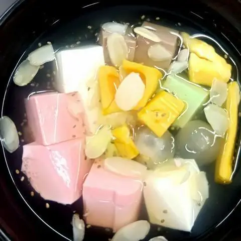 Hình ảnh Chè Huế Mỡ - Chiến Lược