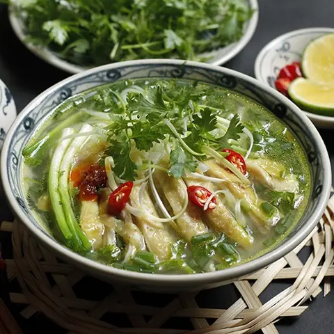 Hình ảnh Phở Gà, Bún Thang Ngọc Hà Nội - Đường 12