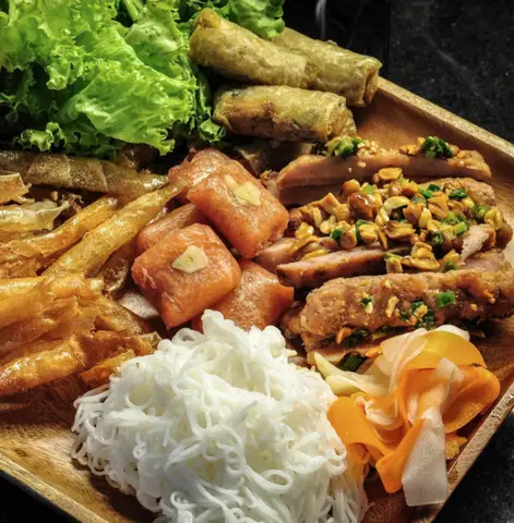 Hình ảnh Nem Nướng Bà Chín - Trần Hưng Đạo