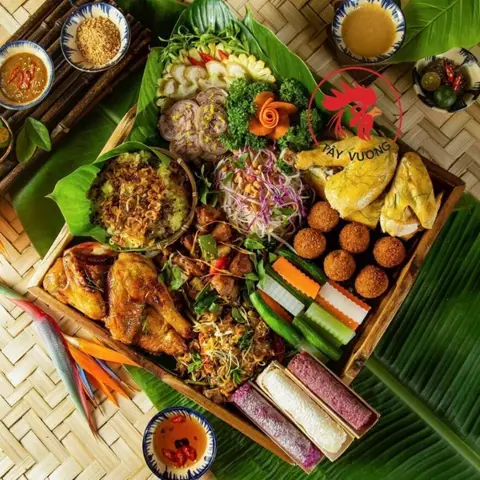 Hình ảnh Tây Vương Quán - Gà Mẹt & Gà Không Lối Thoát - KĐT Dương Nội