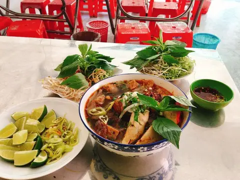Hình ảnh Bún Bò A Tuấn - Trần Bình Trọng