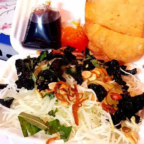 Hình ảnh Gỏi Khô Bò - Lạc Long Quân