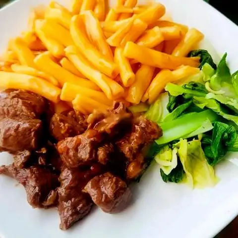 Hình ảnh Bếp Cô Lan - Mì & Nui Xào Bò - Nguyễn Trọng Tuyển