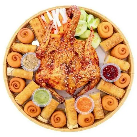 Hình ảnh Gà Quay Trần Chung - Tô Ngọc Vân