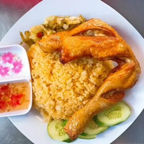Hình ảnh Út Viên - Cơm Gà Xối Mỡ - Đỗ Xuân Hợp