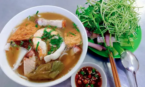 Hình ảnh Thủy Tiên - Bún Mắm & Bún Riêu - Chợ Tân Mỹ