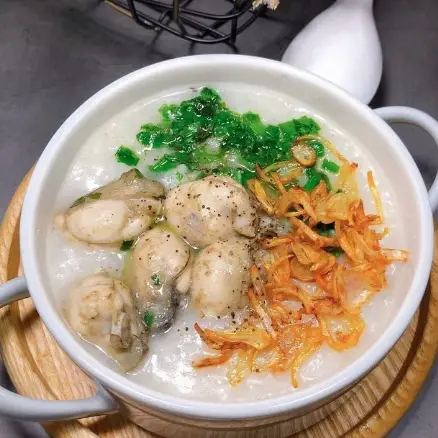 Hình ảnh Cháo Hàu Anh Tuấn - Huỳnh Văn Bánh