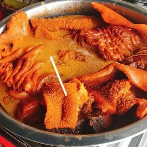 Hình ảnh Phá Lấu Bò Út Thuỷ - Bùi Đình Túy