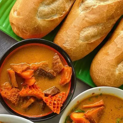 Hình ảnh Phá Lấu Bò Anh Péo - Phùng Hưng