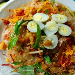 Hình ảnh Bánh Tráng Trộn & Bánh Tráng Cuốn - Đường Số 8