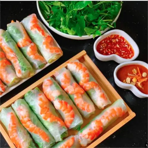 Hình ảnh Gỏi Cuốn & Bánh Tráng - Dương Bá Trạc