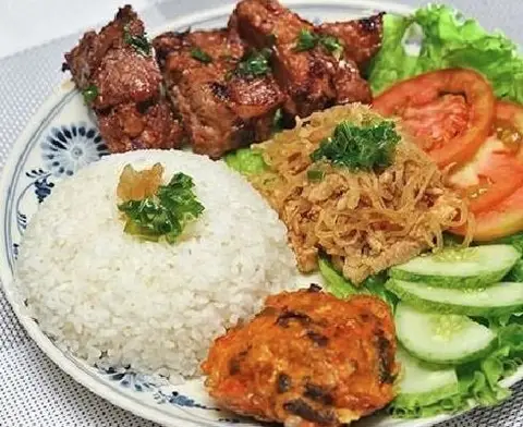 Hình ảnh Cơm Tấm Sườn Mỡ 182 - Chiến Lược