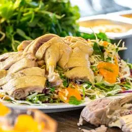 Hình ảnh Gà Ta Ánh Tuyết - Lạc Long Quân