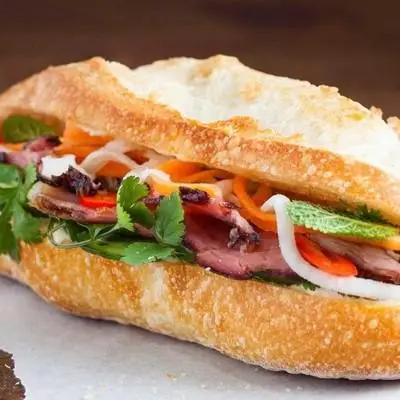 Hình ảnh Bánh Mỳ 74 - Bánh Mì Heo Quay - Phan Văn Hớn