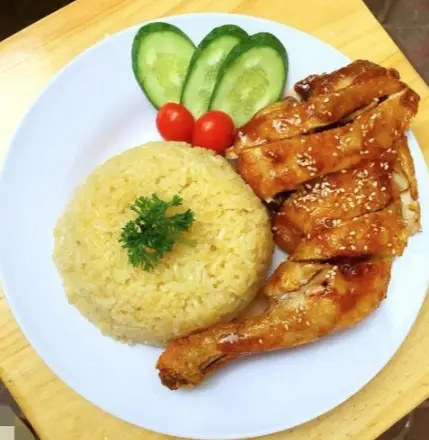 Hình ảnh Cơm Gà Trọng Tín - Đường 11