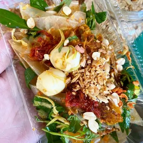 Hình ảnh Bánh Tráng Phơi Sương Trộn Ghiền - Phú Định