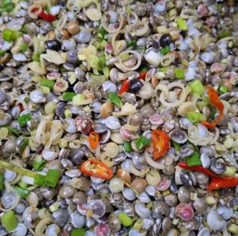 Hình ảnh Ăn Vặt Healthy - Ốc Ruốc & Bánh Tráng - Tân Thới Nhất 1